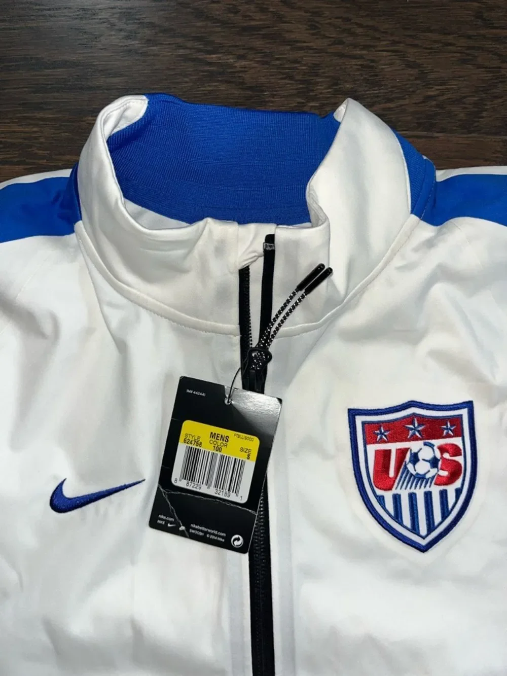 New Nike vintage White w/shield mens Team USA MNT Soccer Jacket S White Blue B